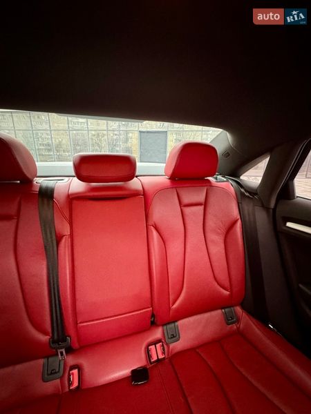 Седан Audi S3 2017 в Дніпрі