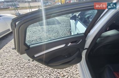 Седан Audi S3 2015 в Киеве