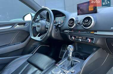 Седан Audi S3 2017 в Львове