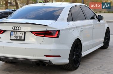 Седан Audi S3 2015 в Кропивницькому