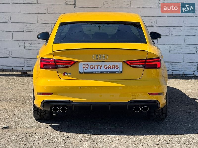 Седан Audi S3 2017 в Києві
