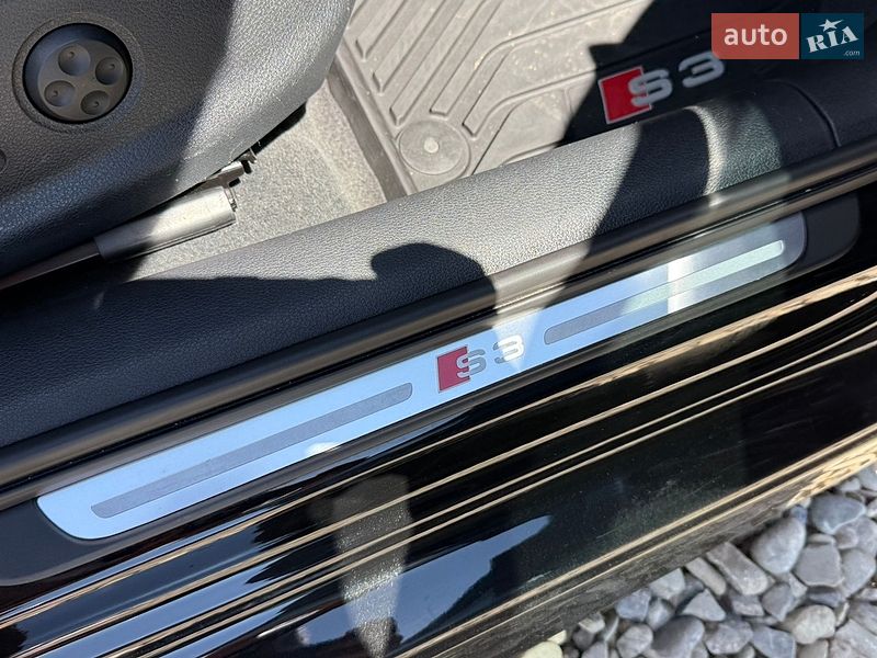 Седан Audi S3 2016 в Стрые