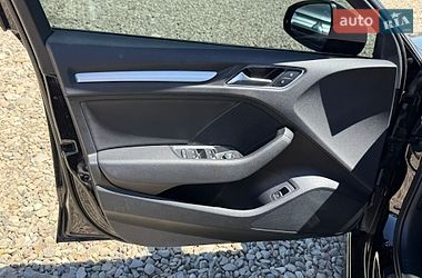 Седан Audi S3 2016 в Стрые