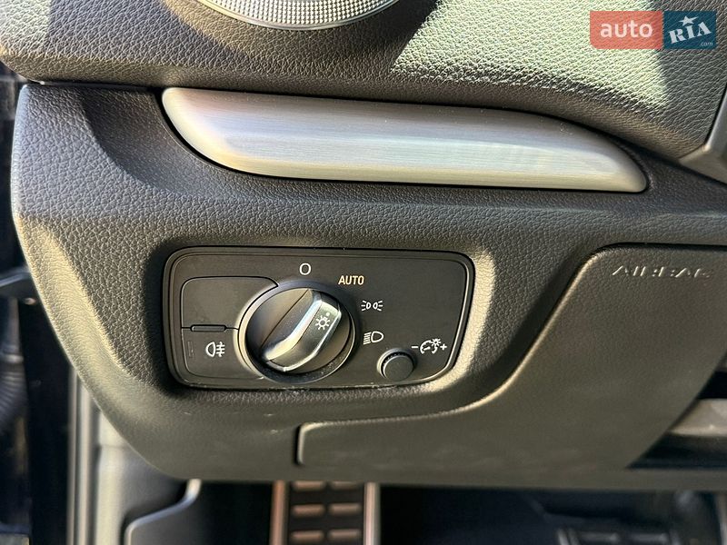 Седан Audi S3 2016 в Стрые