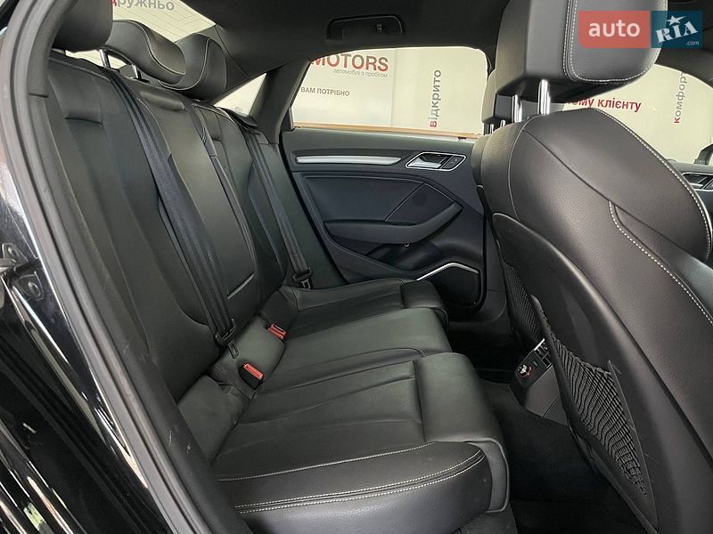 Седан Audi S3 2014 в Києві