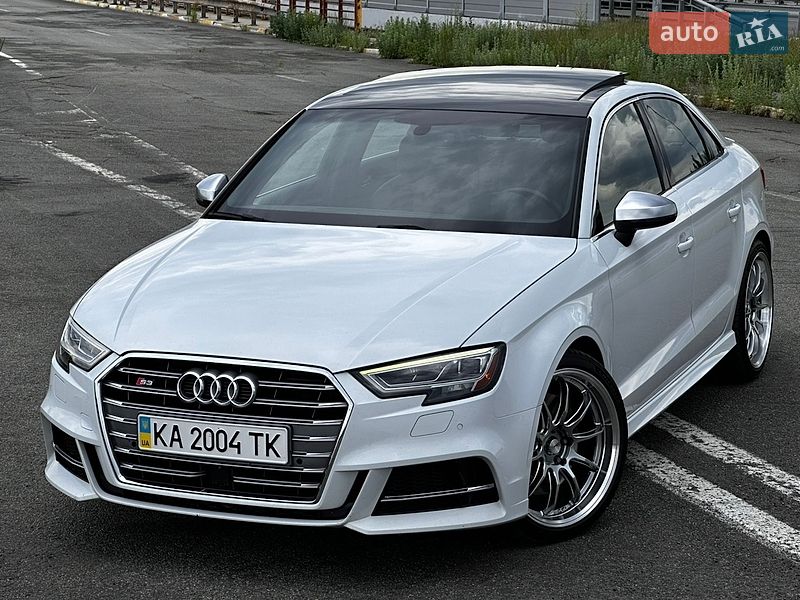Седан Audi S3 2016 в Ирпене