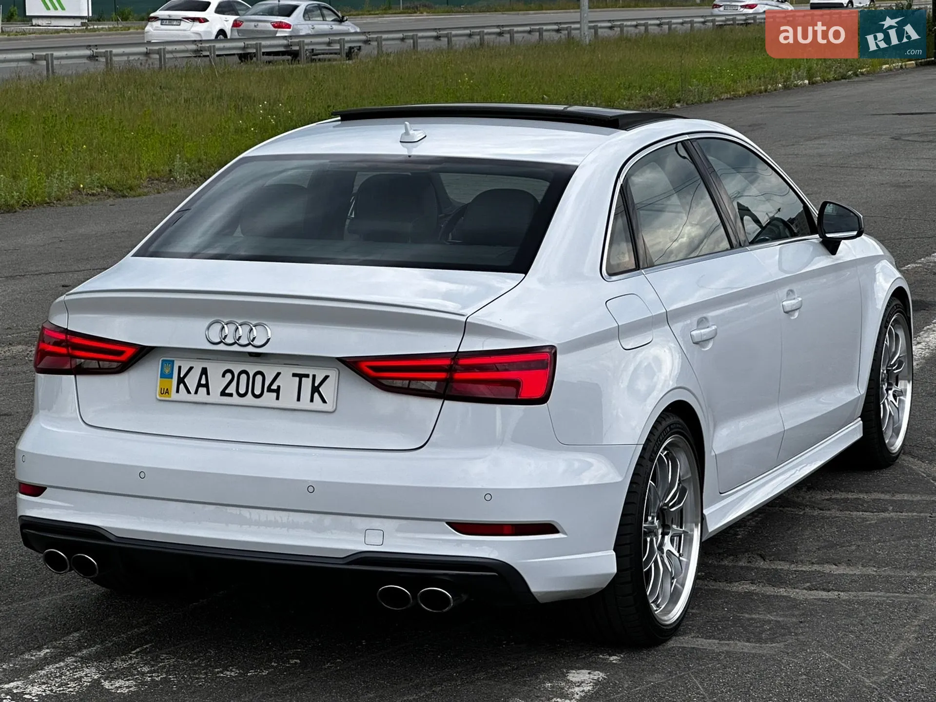 2016 Audi S3 - мініатюра 15