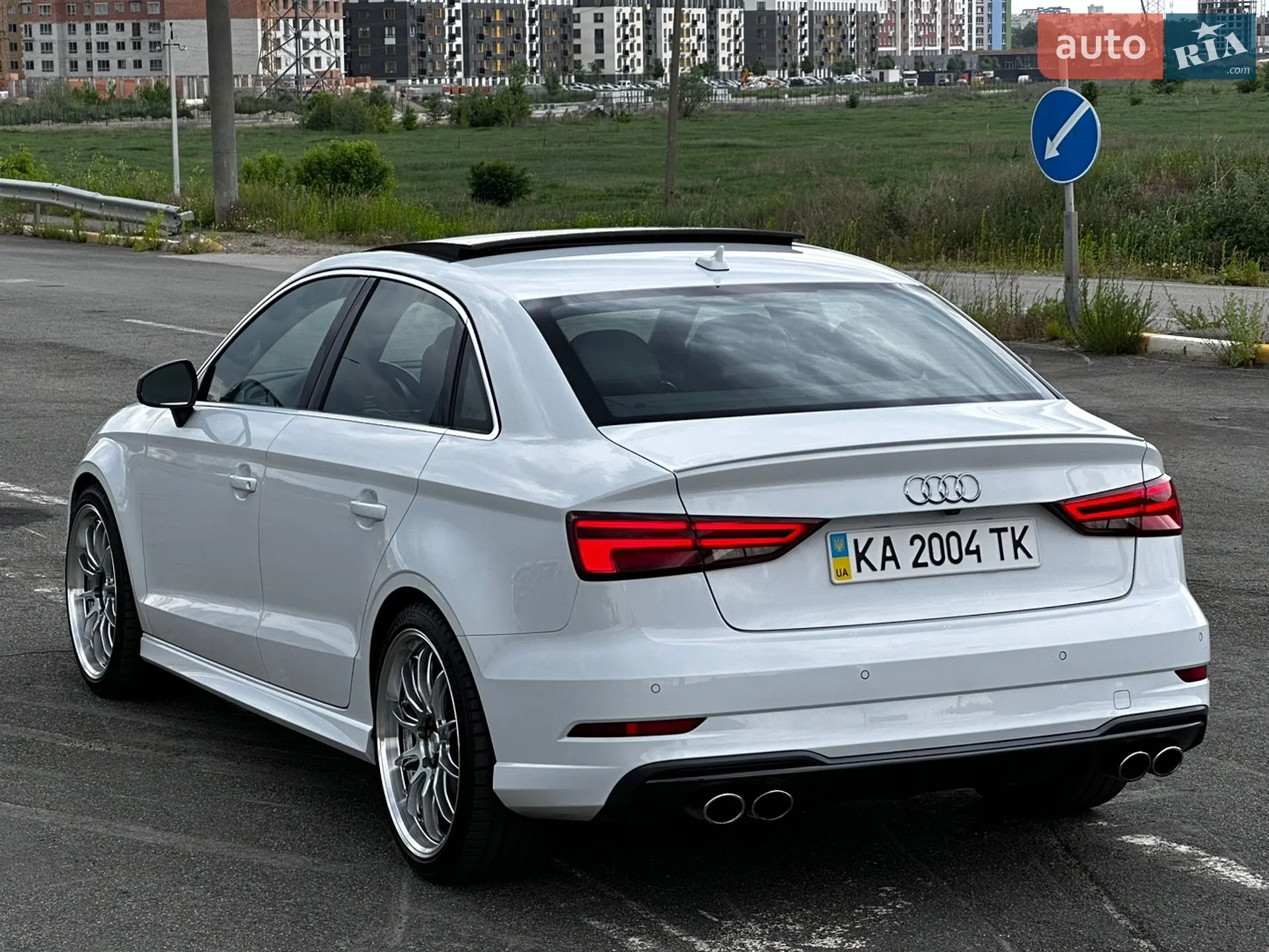 2016 Audi S3 - мініатюра 16