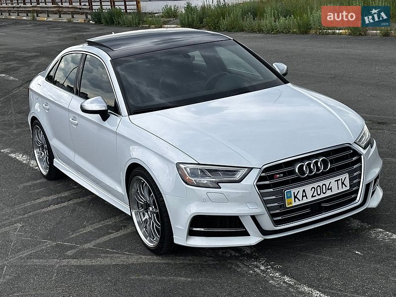 Седан Audi S3 2016 в Ирпене