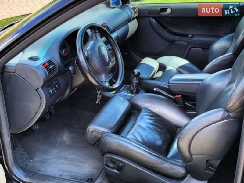Хетчбек Audi S3 2001 в Києві