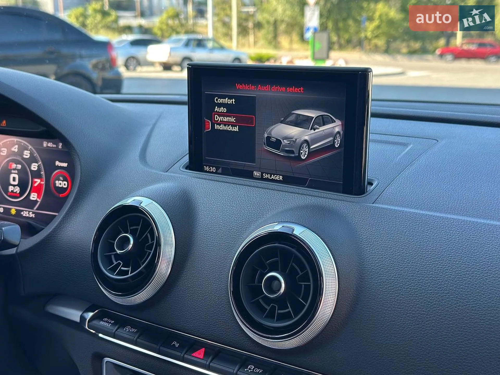 2016 Audi S3 - мініатюра 34