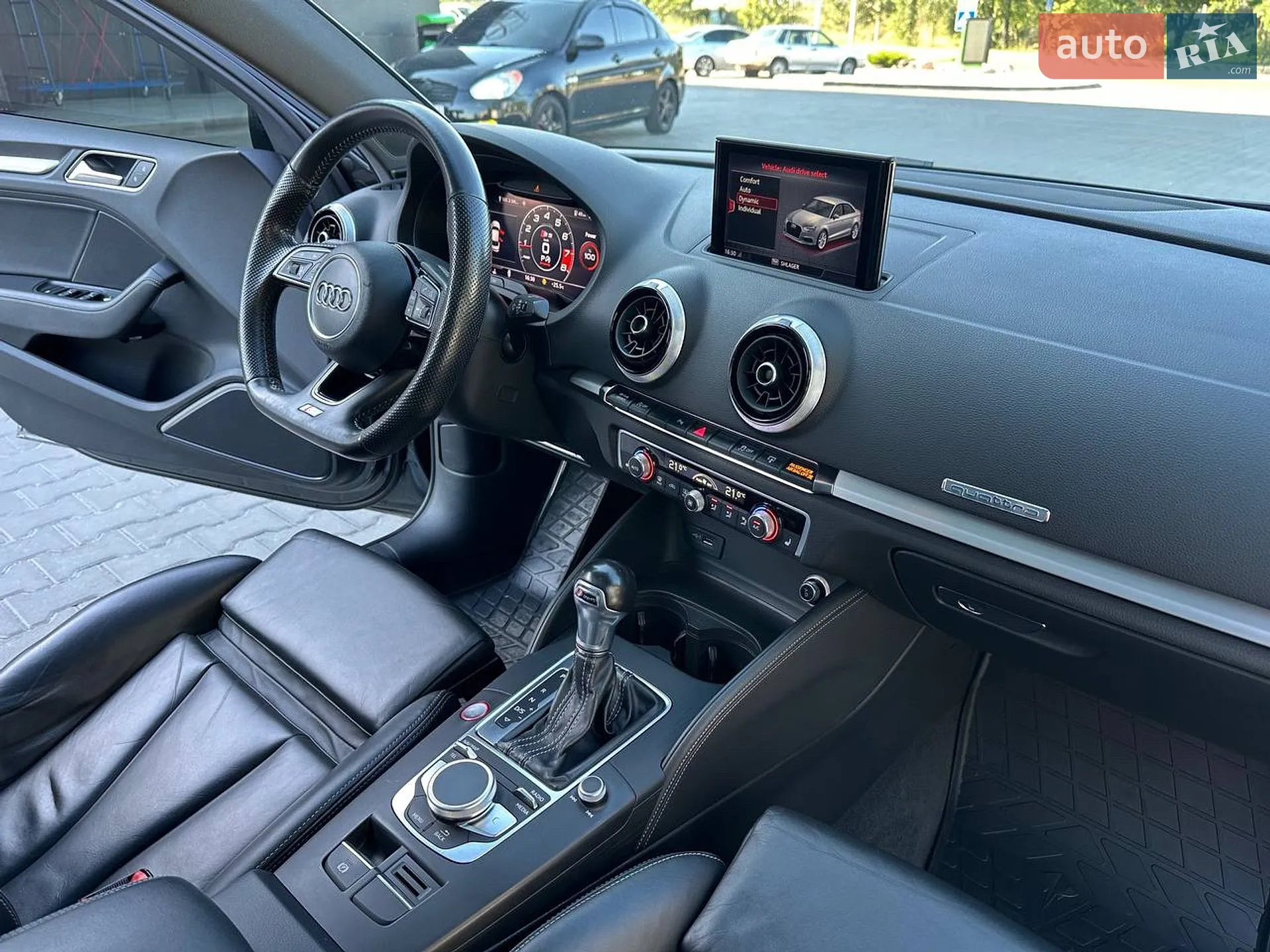 2016 Audi S3 - мініатюра 38