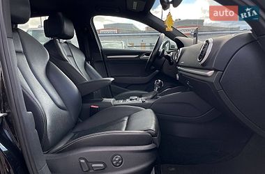Седан Audi S3 2014 в Киеве