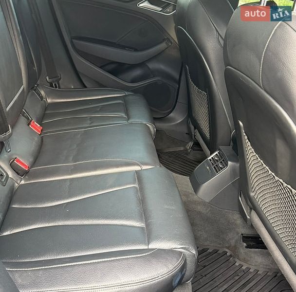 Седан Audi S3 2020 в Львові
