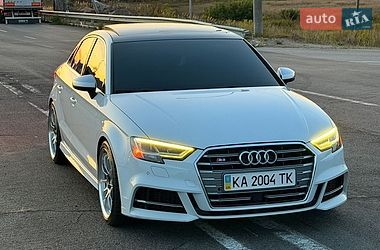 Седан Audi S3 2016 в Ирпене
