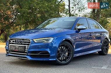 Седан Audi S3 2016 в Одессе Седан Audi S3 2016 в Одессе