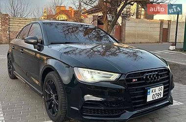 Седан Audi S3 2015 в Черноморске
