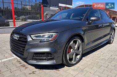 Седан Audi S3 2019 в Львові