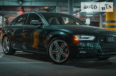 Седан Audi S4 2014 в 