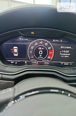 Седан Audi S4 2019 в Энергодаре