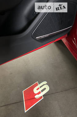 Седан Audi S4 2018 в Дніпрі
