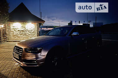 Седан Audi S4 2013 в Киеве