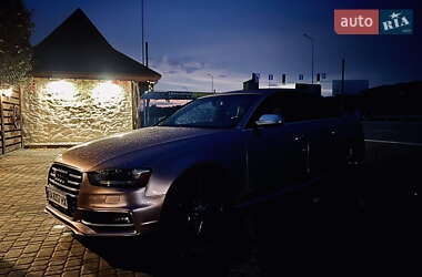 Седан Audi S4 2013 в Киеве