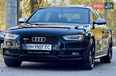 Седан Audi S4 2012 в 