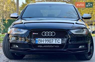 Седан Audi S4 2012 в 