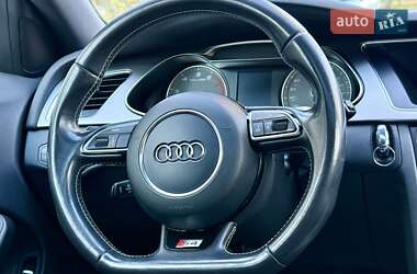 Седан Audi S4 2012 в 