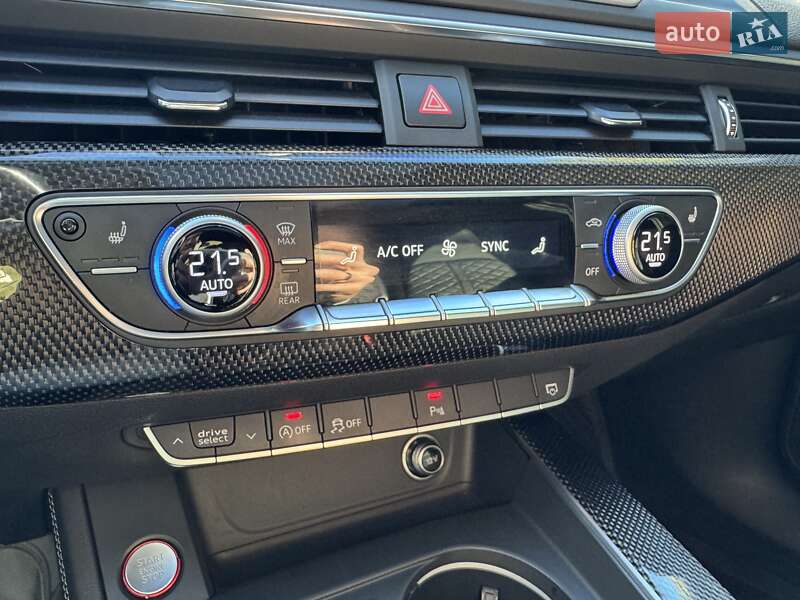 Седан Audi S4 2017 в Києві