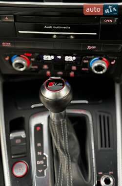 Седан Audi S4 2013 в 