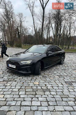 Седан Audi S4 2023 в 