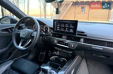 Седан Audi S4 2023 в Києві