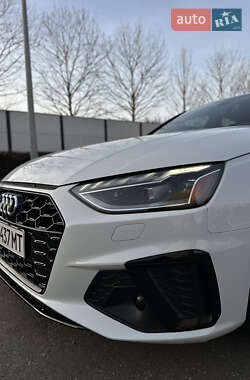 Седан Audi S4 2020 в 