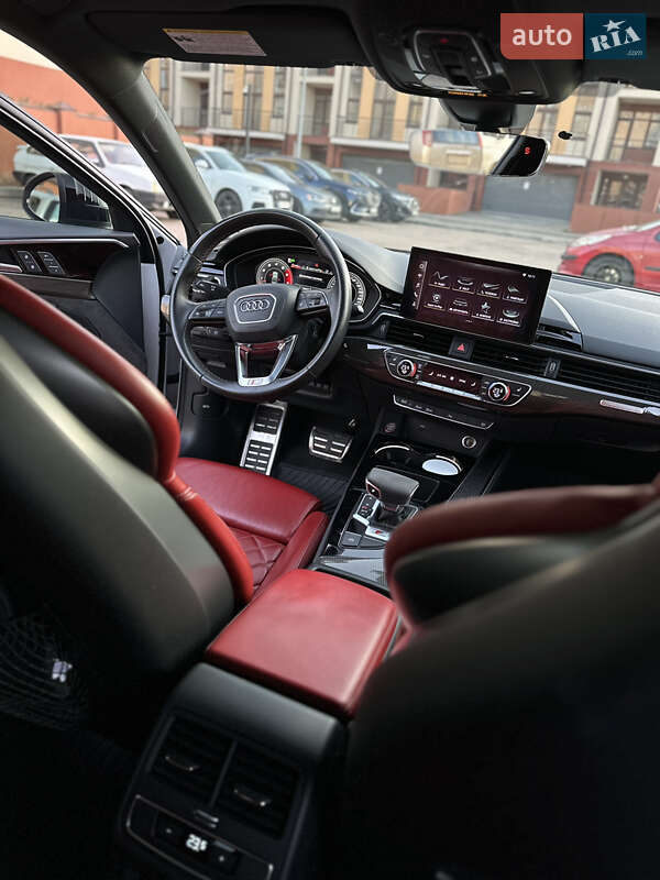 Седан Audi S4 2020 в Киеве