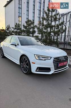 Седан Audi S4 2017 в Києві