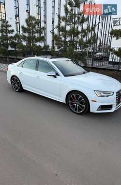 Седан Audi S4 2017 в Києві