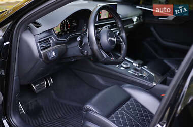 Седан Audi S4 2017 в 