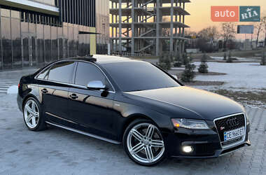 Седан Audi S4 2011 в Черновцах