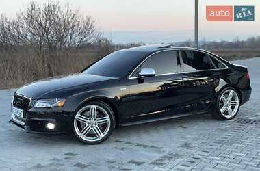 Седан Audi S4 2011 в Черновцах