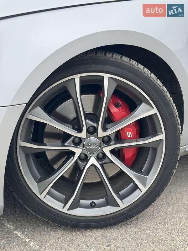 Седан Audi S4 2017 в Києві