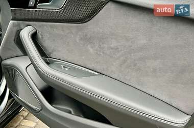 Седан Audi S4 2022 в 