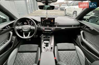Седан Audi S4 2022 в 