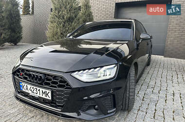 Седан Audi S4 2022 в 