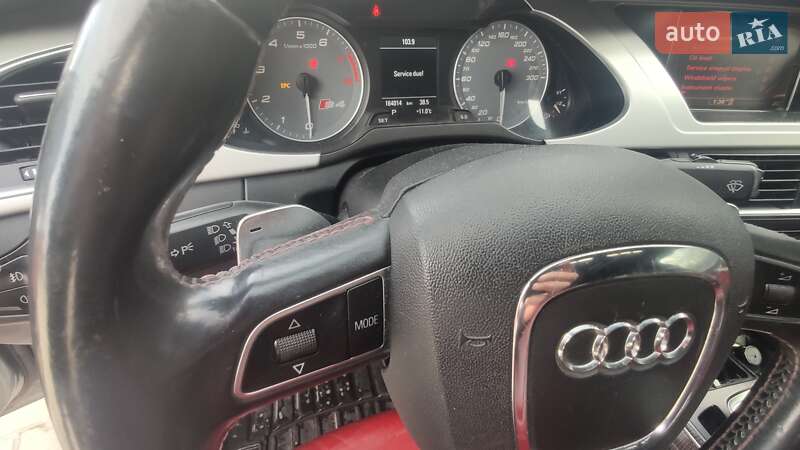 Седан Audi S4 2010 в Тернополе