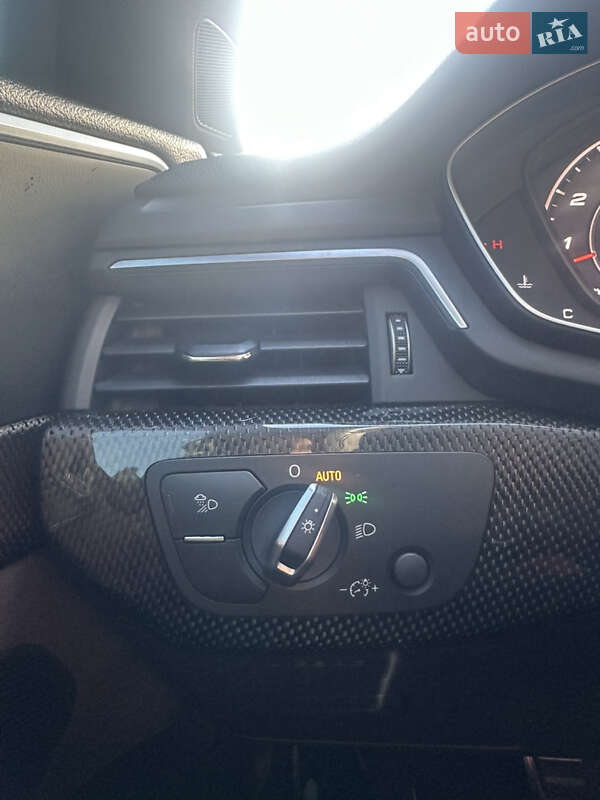 Седан Audi S4 2017 в Києві