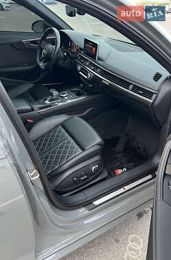 Седан Audi S4 2018 в 