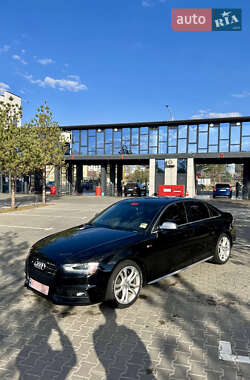 Седан Audi S4 2013 в 