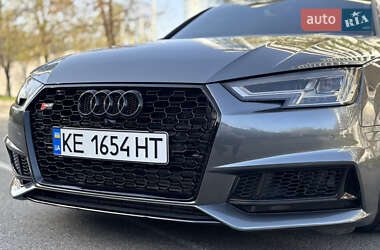 Седан Audi S4 2017 в 